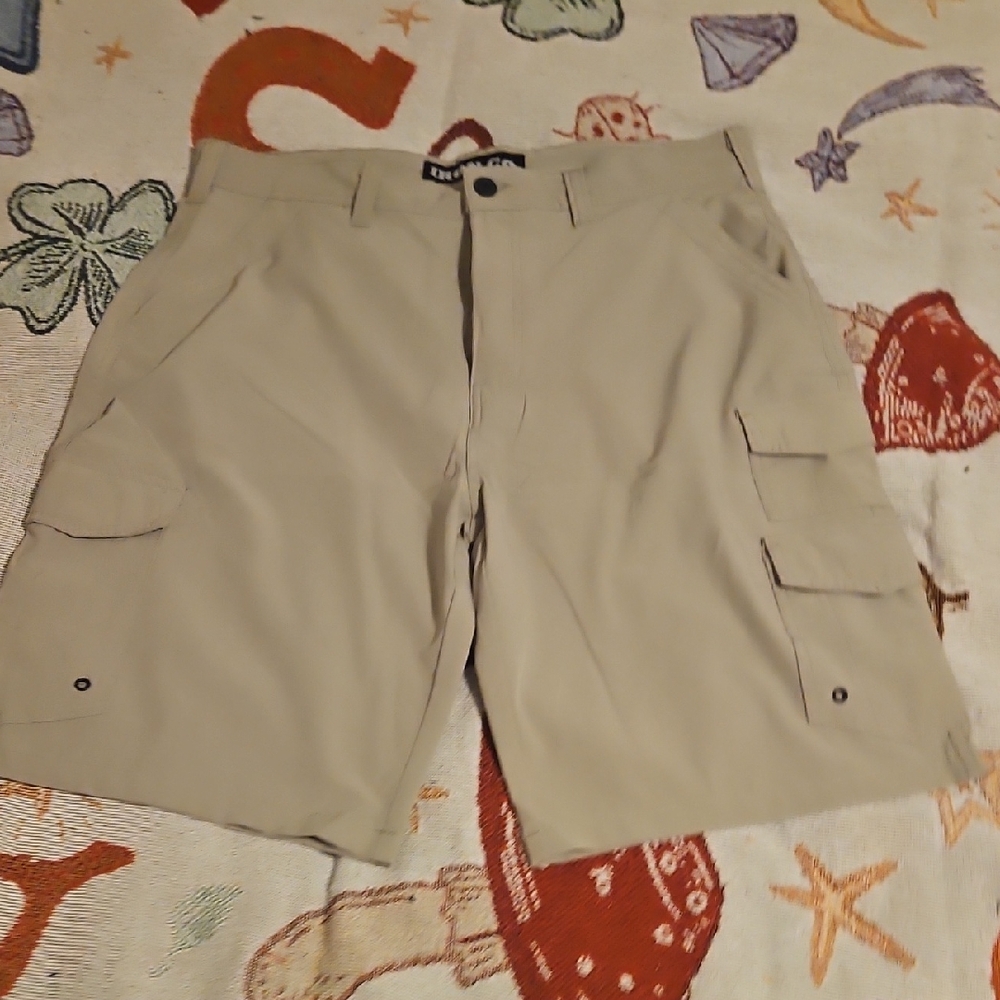 Dockers Men's Light Tan Cargo Shorts